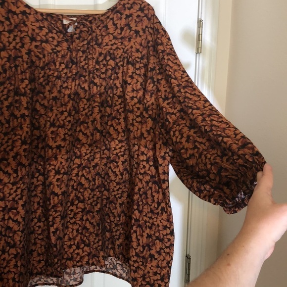 A New Day Top Size 4X - Picture 3 of 7